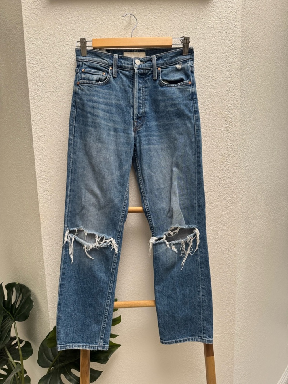 MOTHER The Tomcat Playing With Scissors Crop Straight Jeans - Picture 3 of 14